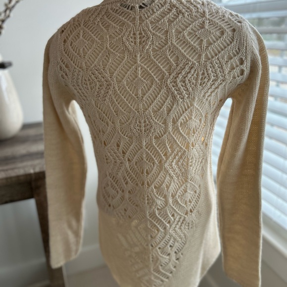 Bianca B. Sweaters - Womens Bianca B. Ivory Color Sweater Size Small